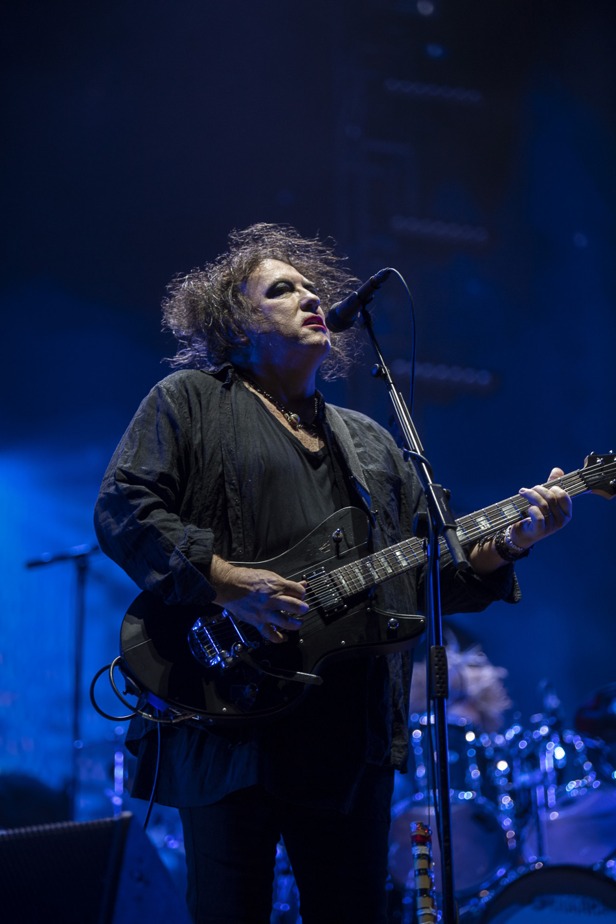 THE CURE18