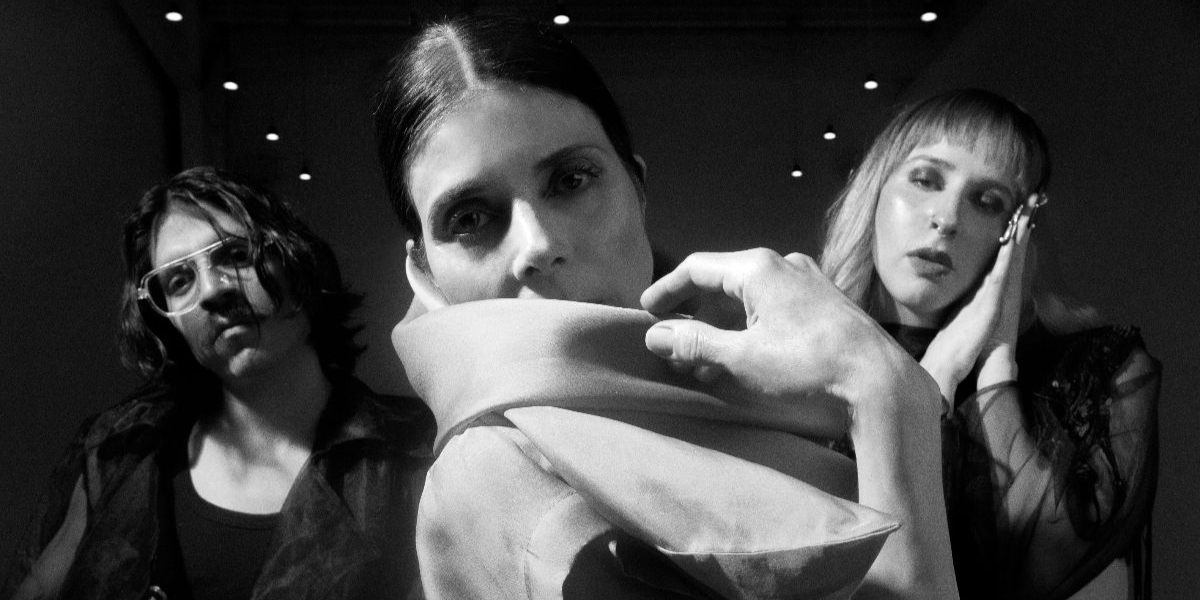 BUDAYA y Ely Guerra reversionan “Tengo Frío” con un nuevo video en blanco y negro